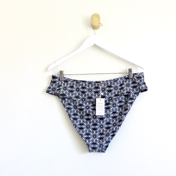 NEW! Kenny Flowers The Pedregal Black Banded Sporty Bikini Bottom SZ M, XL - Picture 10 of 12